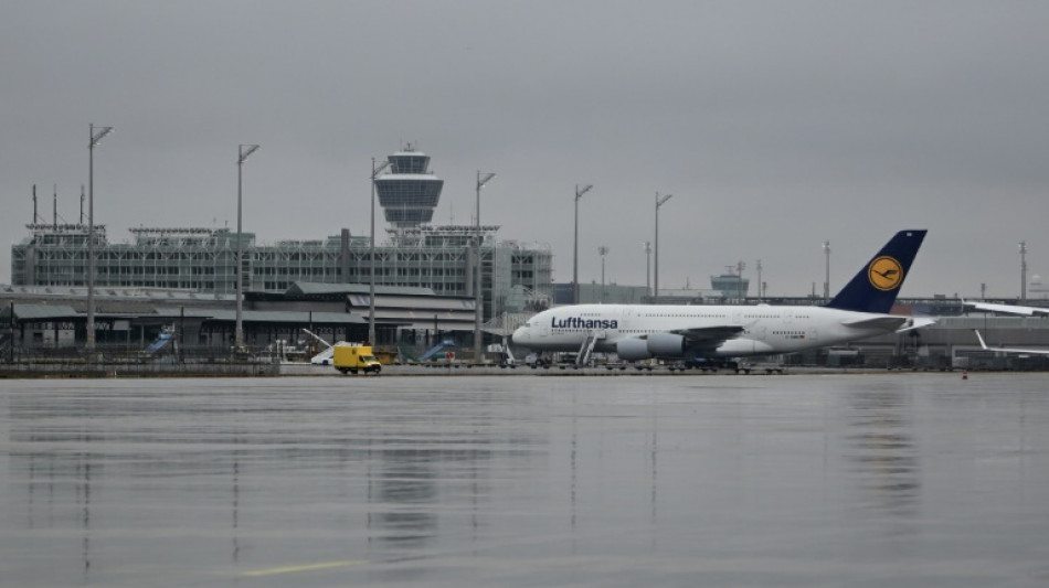 Lufthansa mit Rekordumsatz - Streiks und weitere Kosten drücken Gewinn