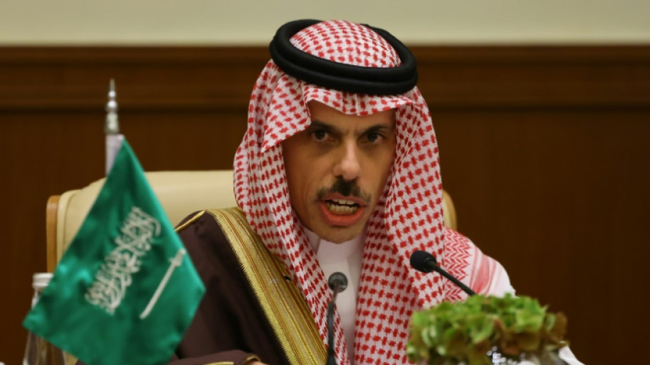 Saudi-hosted summit says Mideast peace requires end to Israeli occupation