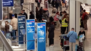 Heathrow annuncia la ripresa parziale dei voli per stasera