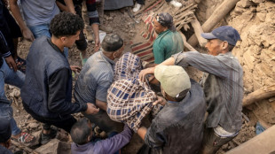 Séisme au Maroc: course contre la montre pour trouver des survivants