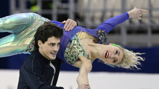 Canadians Gilles and Poirier lead ice dance at Four Continents