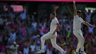 Hazlewood has Pakistan reeling after Jamal's 3rd Test heroics