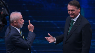 Lula und Bolsonaro liefern sich Schlagabtausch vor Stichwahl in Brasilien