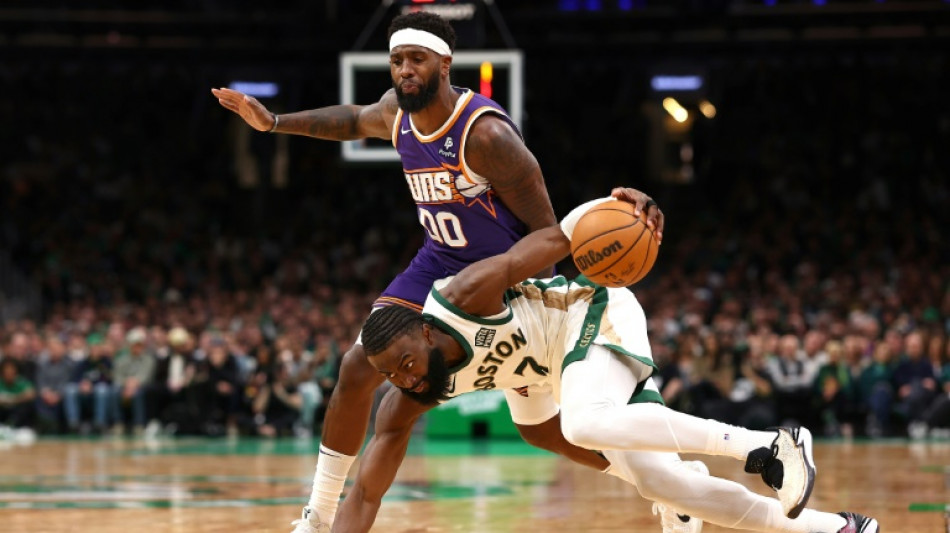 Celtics blow past Suns, Thunder back on top