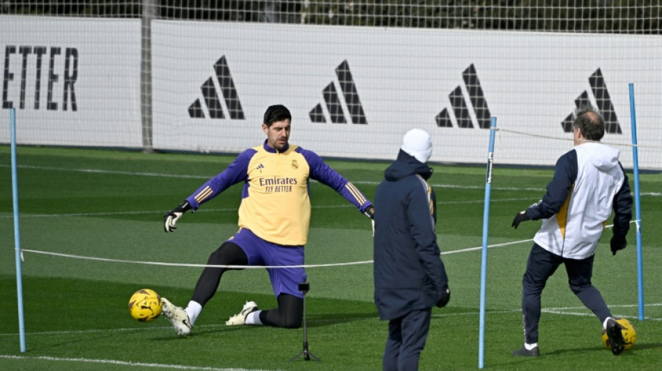 Madrid goalkeeper Courtois suffers new injury setback