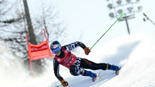 Kiwi Robinson leads World Cup giant slalom in Sestriere