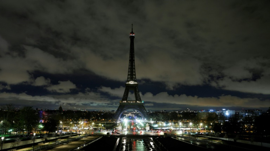 Earth Hour: Nationale Wahrzeichen wie Eiffel-Turm vorübergehend im Dunkeln