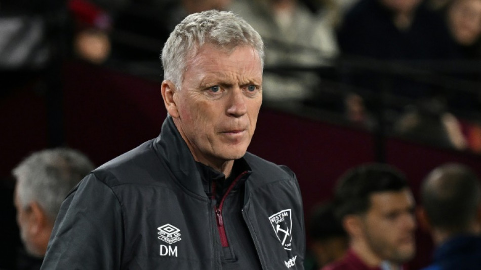 Moyes proud of Hammers' progress as Arsenal await