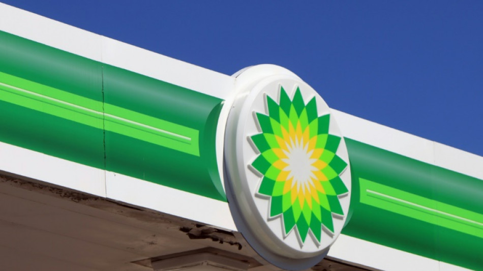 Sparmaßnahmen: BP streicht tausende Stellen 