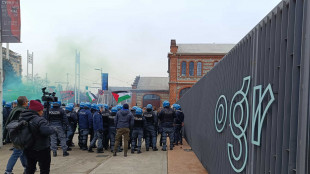 Scontri a Torino al corteo degli studenti