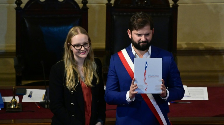 Boric convoca plebiscito para nova proposta de Constituição conservadora para o Chile