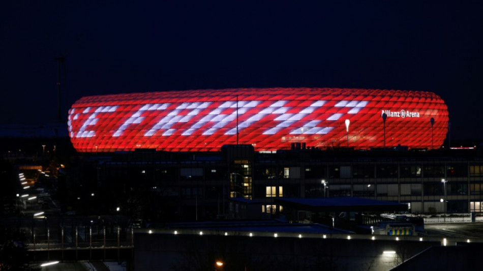 'Danke Franz': Germany lights a candle for football icon Beckenbauer