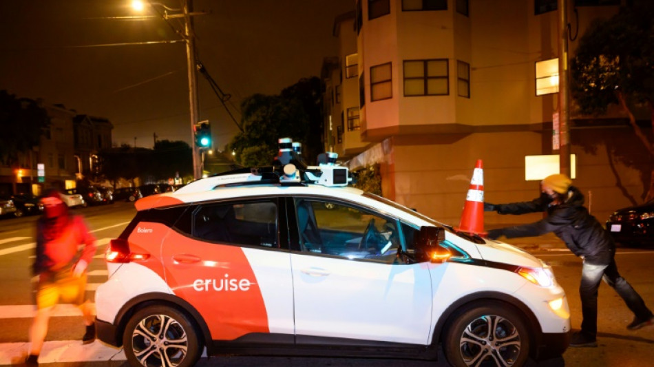 Autonomous auto venture Cruise cuts 24% of staff