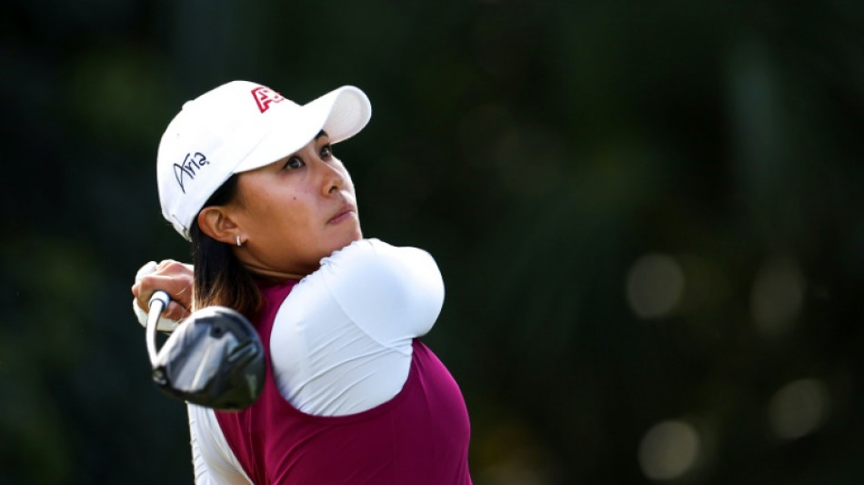 Kang matches Ko for LPGA lead with birdie-birdie finish