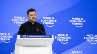 Zelensky plaide à Davos pour "l'unité" de l'Europe en termes de défense