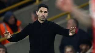 Arsenal boss Arteta warns of Chelsea danger