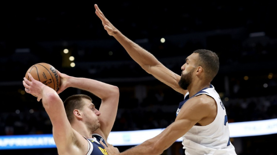 NBA: le Français Rudy Gobert désigné "meilleur défenseur de l'année" pour la 4e fois