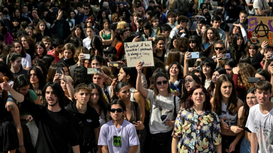 Catastrophe ferroviaire en Grèce: des dizaines de milliers de personnes crient à nouveau leur colère