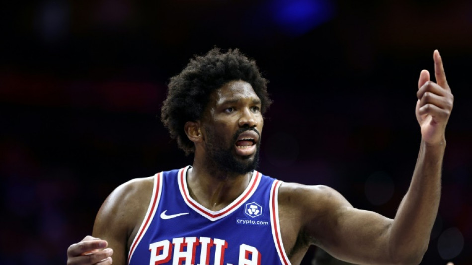 NBA: Joel Embid, la star des Philadelphia 76ers, annonce souffrir de la maladie de Bell