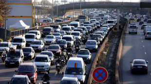 Speed limit cut and car-sharing coming for jammed Paris ring road