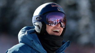 'Pain-free' ski great Vonn confirms World Cup return next week