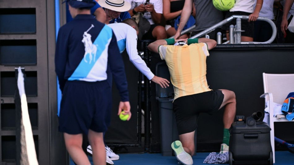 Stress-hit Draper vomits on court at Australian Open 