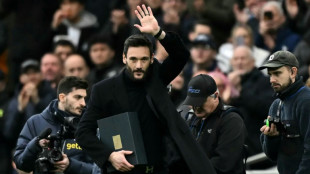 Spurs honour 'keeper Lloris for 11 years service