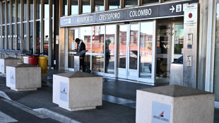 Comune Genova va avanti per acquisire quota 15% dell'Aeroporto