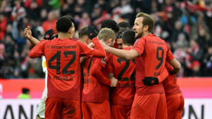 Kane faz 2 e Bayern vence Holstein Kiel no Campeonato Alemão