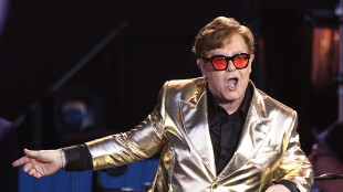 Elton John, l'album Who Believes in Angels? esce il 4 aprile