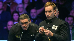 Carter takes aim at O'Sullivan's mental state as snooker feud turns ugly