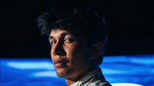 Williams issue hands-off Albon message to Mercedes, Red Bull