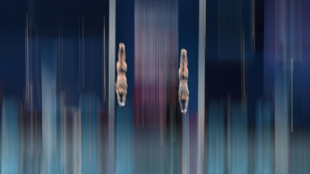 China's Lian, Hao win third straight 10m synchro diving gold