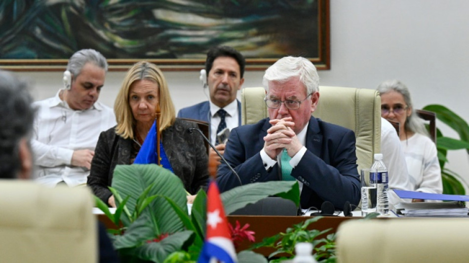 Direitos humanos estão no centro do acordo político com Cuba, afirma UE