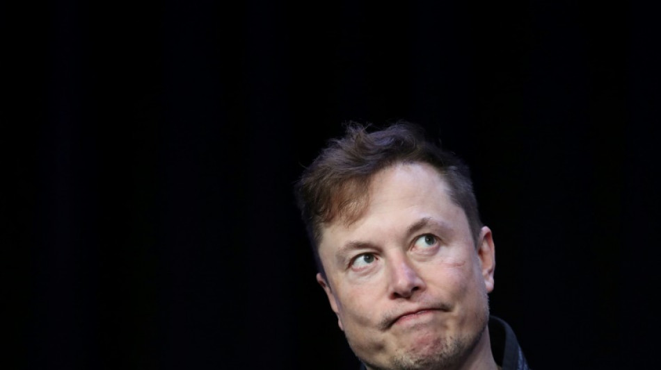 Musk faces backlash as Twitter suspends journalists