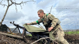 Russland fliegt dutzende Luftangriffe in der Ostukraine