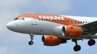 Easyjet halbiert Quartalsverlust dank starker Nachfrage