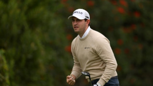 Cantlay leads by two heading into final round at Riviera