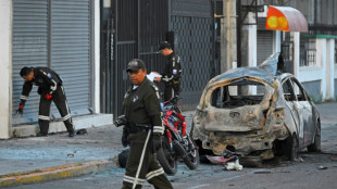 Equateur: deux voitures piégées explosent à Quito, pas de victime