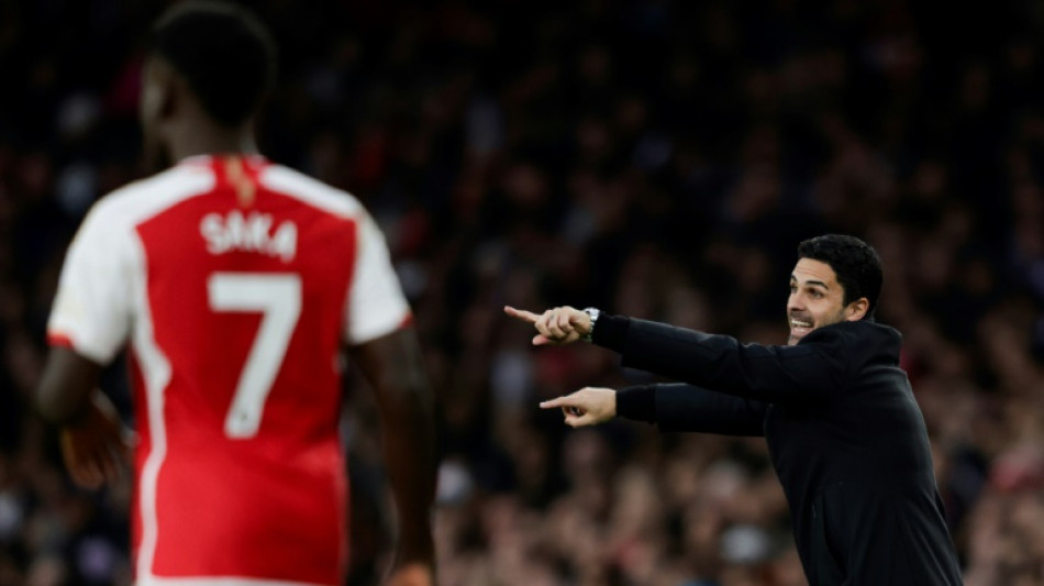 Arteta urges Arsenal fans to turn up volume in Premier League title push