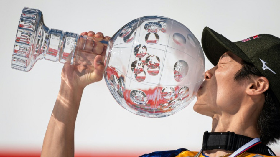 Saut à ski: Ryoyu Kobayashi remporte la Coupe du monde pour la 2e fois