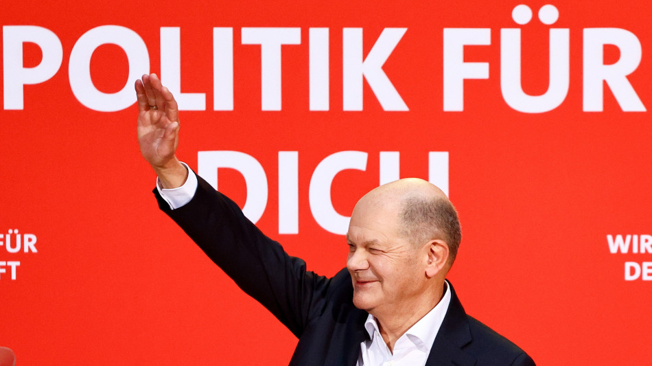 Scholz, 'i passi di Putin internazionalizzano conflitto ucraino'