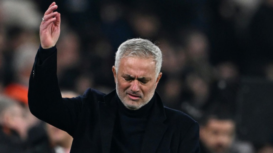 Mourinho eyes Europa League run with Fenerbahce