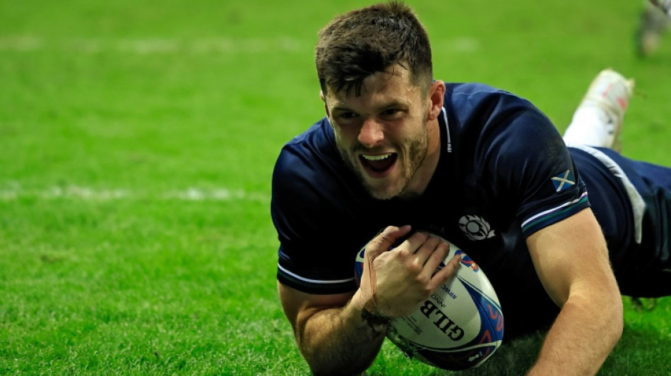 Scotland's Kinghorn returns for Six Nations clash with England