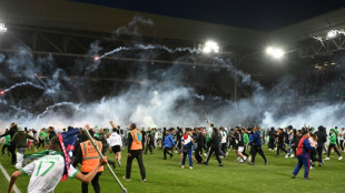 Incidents: Saint-Etienne lourdement sanctionné, 3 points retirés en L2