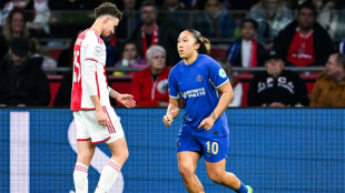 Chelsea hammer Ajax, Lyon beat Benfica