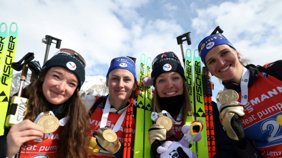 Mondiaux de biathlon: les Françaises en représentation dorée sur le relais, les Bleus en argent