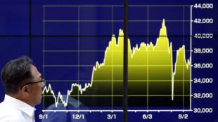 Borsa: Tokyo, apertura in lieve aumento (+0,16%)