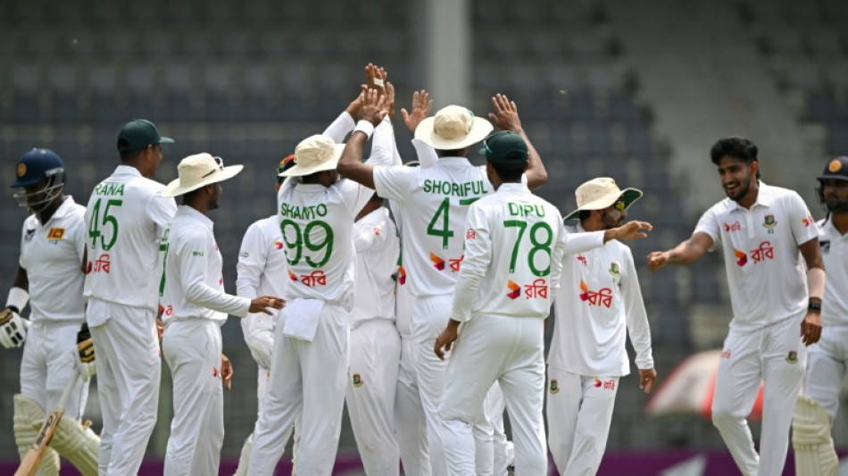 Seamers put Sri Lanka in control as Bangladesh chase 280