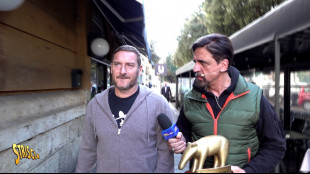 Tapiro d'oro a Totti per il viaggio a Mosca, lui lo rifiuta